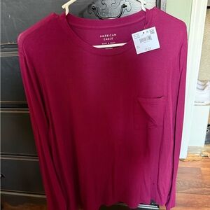 American Eagle “soft & sexy” T-shirt